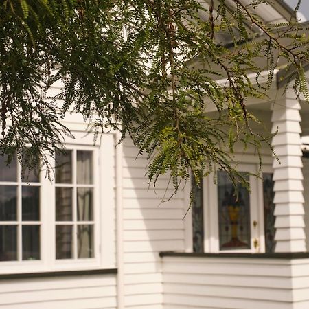 Victorian Designs - Spacious Home In Rotorua Central Exterior foto