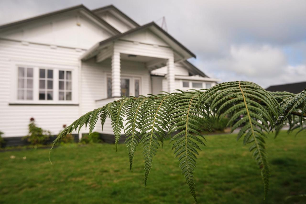 Victorian Designs - Spacious Home In Rotorua Central Exterior foto